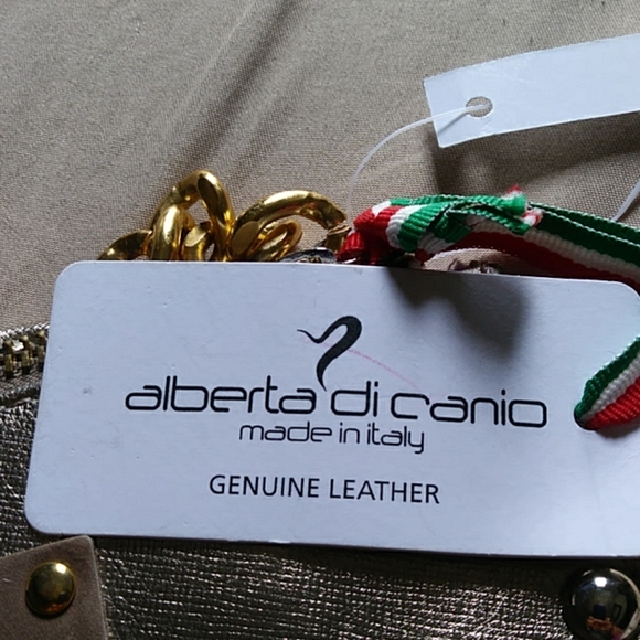 Wallet - Picture 3 of 4